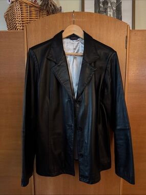 Hillard & Hanson Black Leather Button-Front Jacket